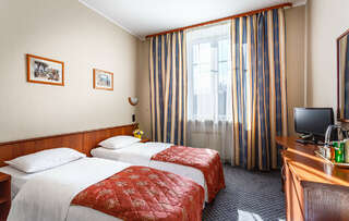 Гостиница Мартон ВДНХ Москва Двухместный с 2 отдельными кроватями без кондиционера-1