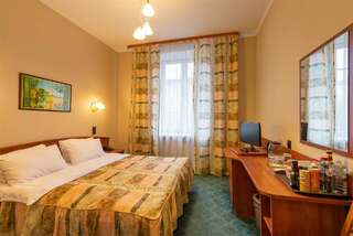 Гостиница Мартон ВДНХ Москва Стандартный двухместный номер с 1 кроватью или 2 отдельными кроватями-1